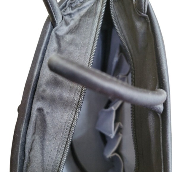 EUC Baskets of Cambodia natural straw Handbag shoulder bag, black tan - Picture 5 of 10